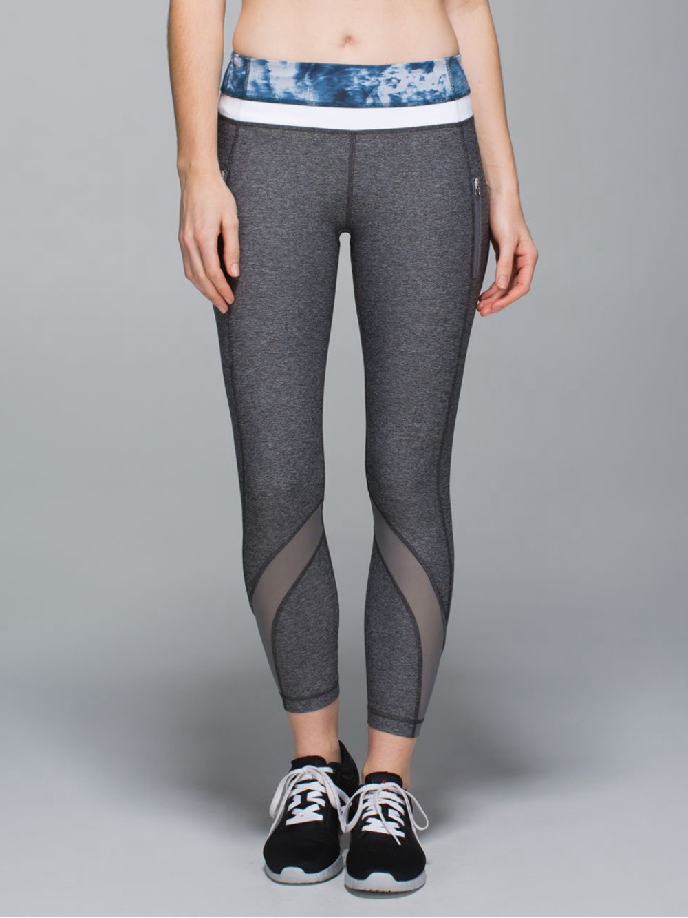 Lululemon. Inspire Tight II (Mesh). Heathered Black / Sea Side Silver Fox. 8.
